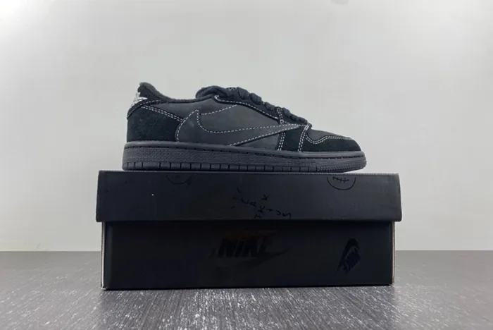 Travis Scott x Air Jordan 1 Low OG SP Black Phantom DO5442-001