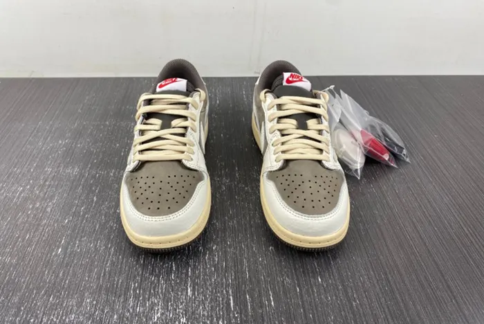 Travis Scott x Air Jordan 1 OG Low PS Reverse Mocha DO5442-162