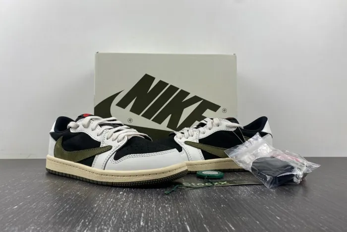 TRAVIS SCOTT X AIR JORDAN 1 LOW OG PS OLIVE DZ5909-106