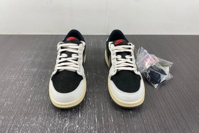 TRAVIS SCOTT X AIR JORDAN 1 LOW OG PS OLIVE DZ5909-106