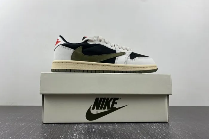 TRAVIS SCOTT X AIR JORDAN 1 LOW OG PS OLIVE DZ5909-106