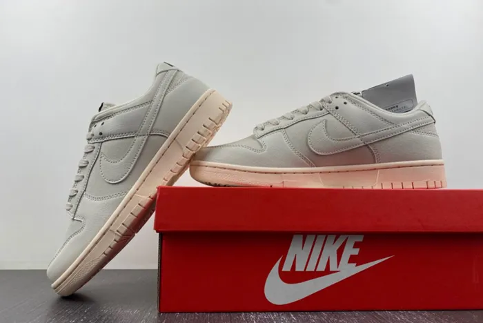 Nike Dunk Low Light Orewood Brown DZ2538-100