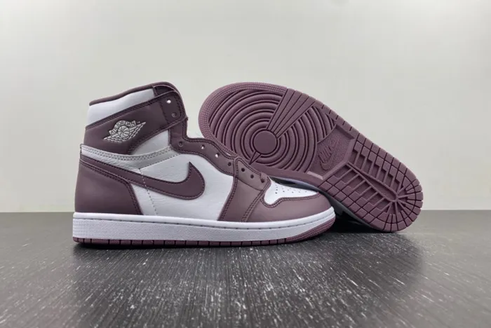 Air Jordan 1 High OG Mauve DZ5485-105