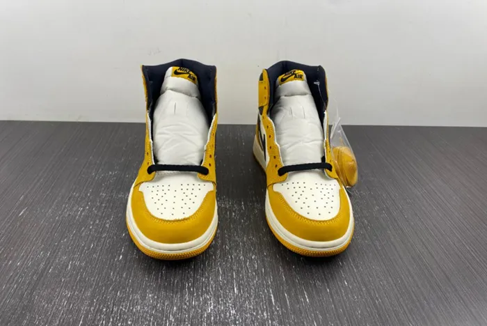 Air Jordan 1 High OG Yellow Ochre DZ5485-701