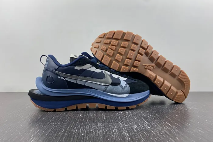 Sacai x VaporWaffle Tour Yellow DD1875-700