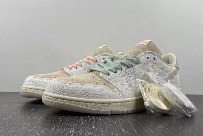 Air Jordan 1 Low PE CP3 FZ0455-200