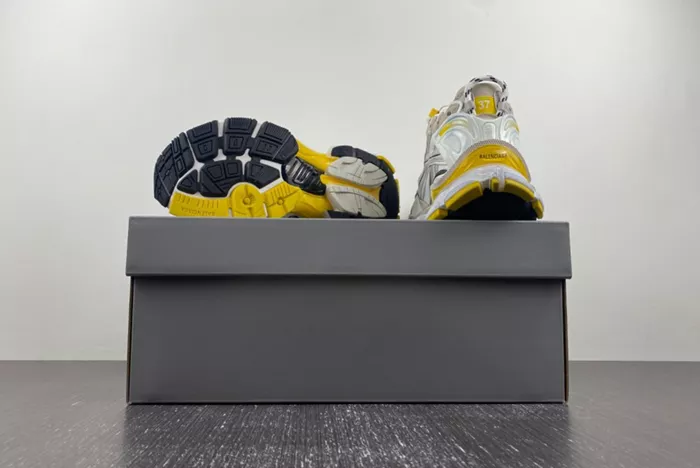 Ba*len*cia*ga -runner 772767-w3rny-91790