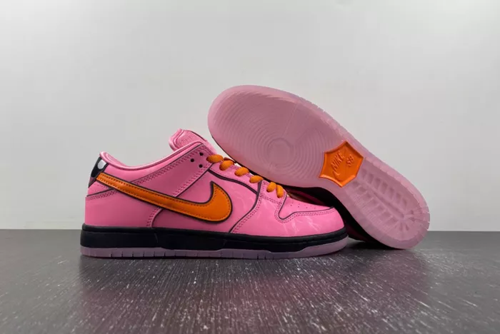 The Powerpuff Girls x Nike SB Dunk Low Blossom FD2631-600