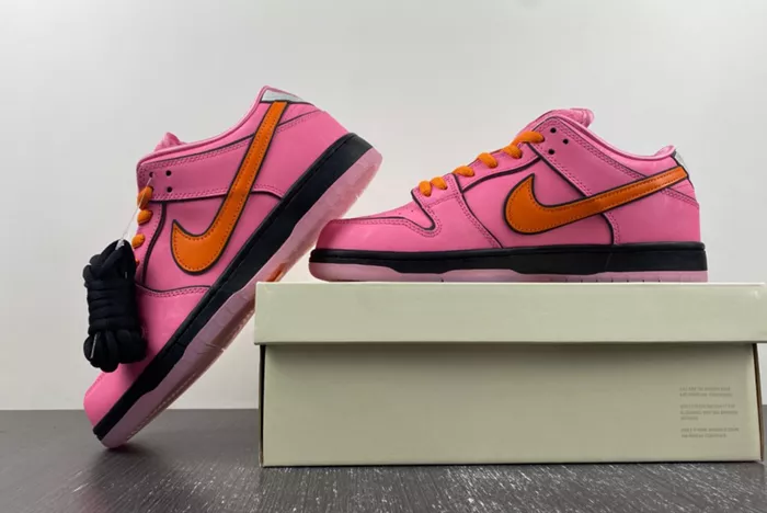 The Powerpuff Girls x Nike SB Dunk Low Blossom FD2631-600