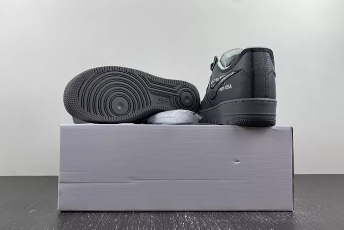 Off-White™ x Nike Air Force 1 DX1419-500