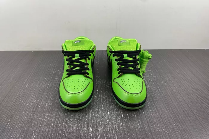 The Powerpuff Girls x Nike SB Dunk Low Green FZ8319-300