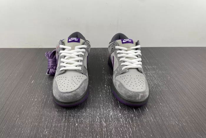 Dunk SB Low Purple Pigeon 304292-051