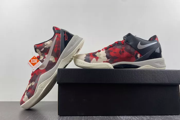 NIKE Kobe 8 System Milk Snake 555035-601