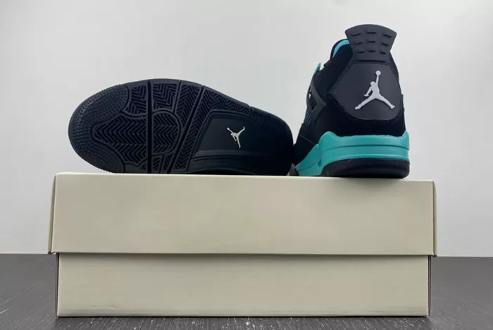Jordan 4 Black Jade BQ7669-132