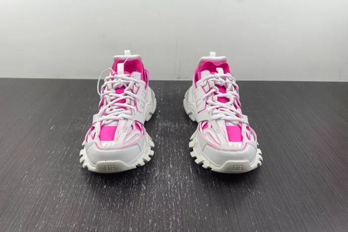 Ba*len*cia*ga -tracker 677402 w3rbw 1093