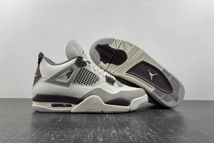 A Ma Maniére x Air Jordan 4 Violet Ore AM FZ4810-001