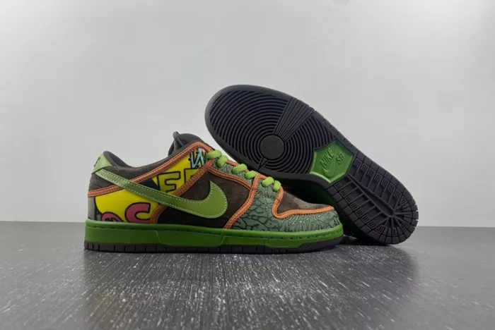 Nike SB Dunk Low De La Soul 789841-332