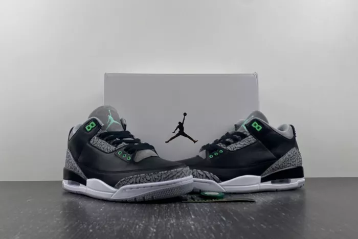 Air Jordan 3 Green Glow CT8532-031