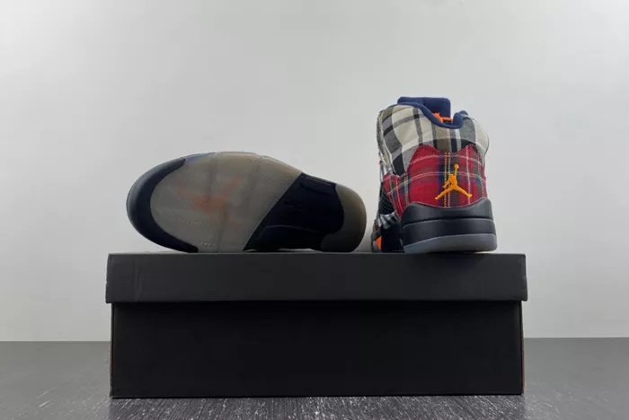 AIR JORDAN 5 RETRO GS PLAID FD4814-008