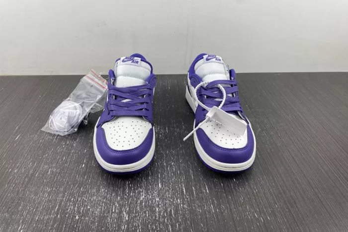 OFF-WHITE x Travis Scott x Air Jordan 1 OW DM7890-386