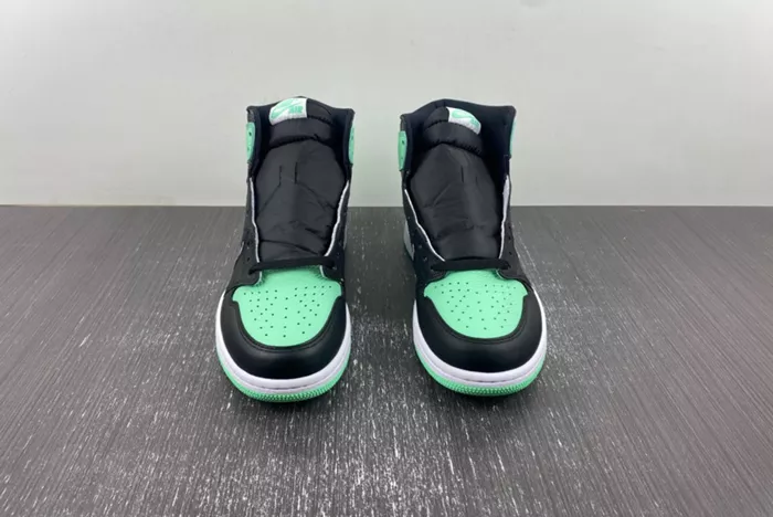 Air Jordan 1 High OG Green Glow DZ5485-130