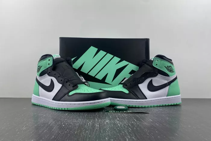 Air Jordan 1 High OG Green Glow DZ5485-130