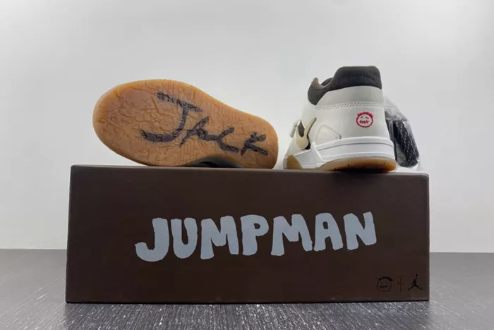 Travis Scott x Jordan Cut The Check FZ8117-100 -2