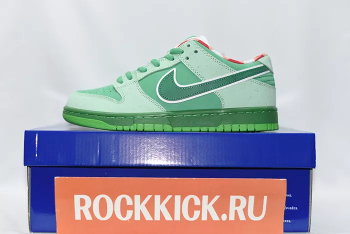 Concepts x Nike SB Dunk Low BV1310-303