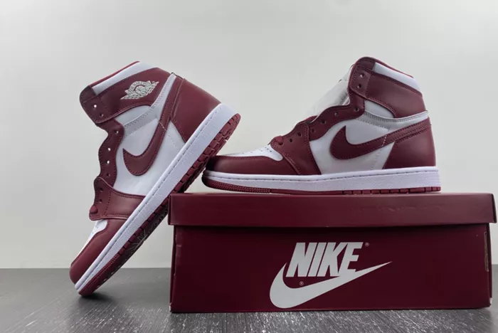 Air Jordan 1 High OG Team Red DZ5485-160