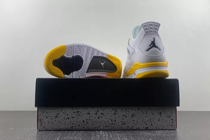 Air Jordan 4 WMNS VividSulfur AQ9129-101-1