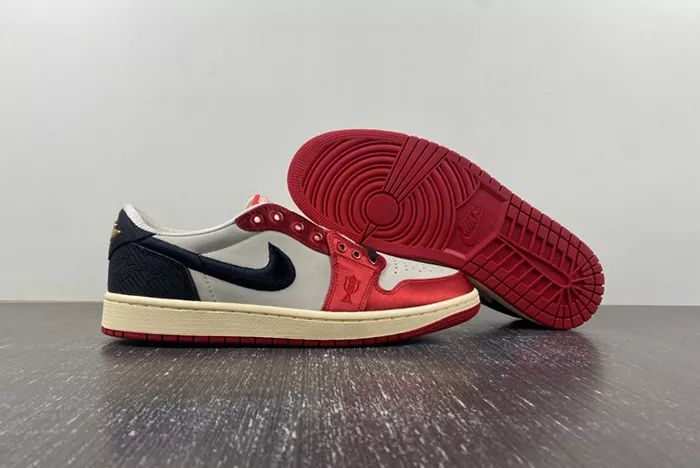 Trophy Room x Air Jordan 1 Low OG Home FN0432-100