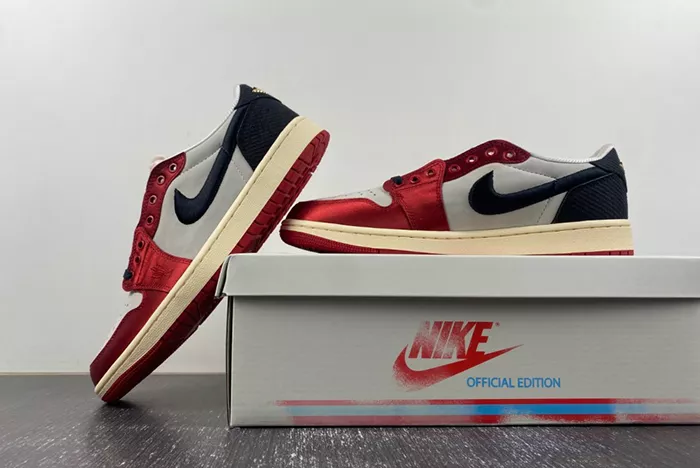 Trophy Room x Air Jordan 1 Low OG Home FN0432-100