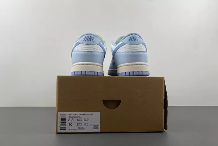 WMNS DUNK LOW NEXT NATURE BLUE TINT DD1873-400