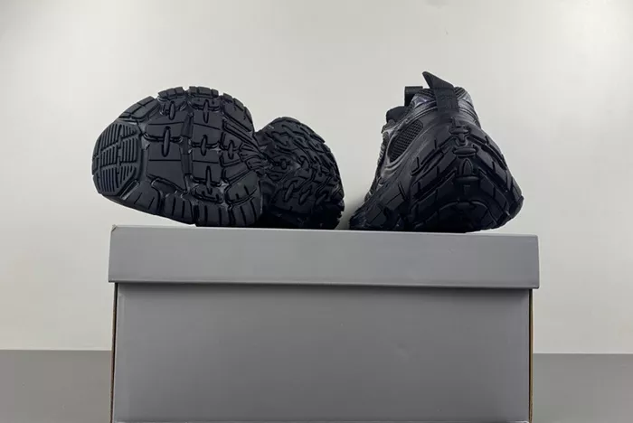 Ba*len*cia*ga 911 784342 w2mvz 1010