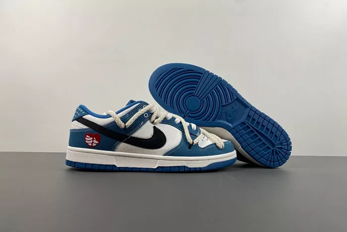 Nike Dunk Low DV0834-101
