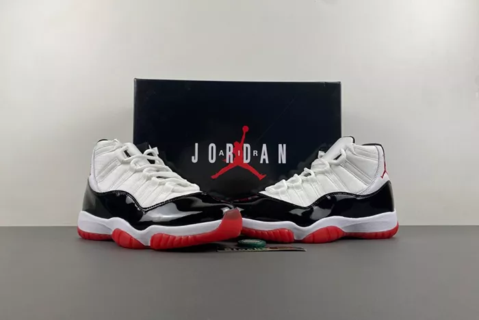 Air Jordan 11 CT8012-106