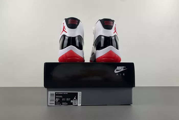 Air Jordan 11 CT8012-106
