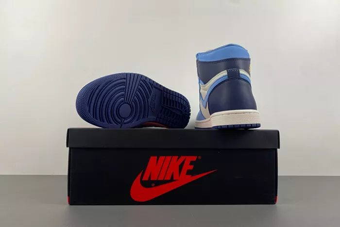 Air Jordan 1 High OG First in Flight FD2596-400