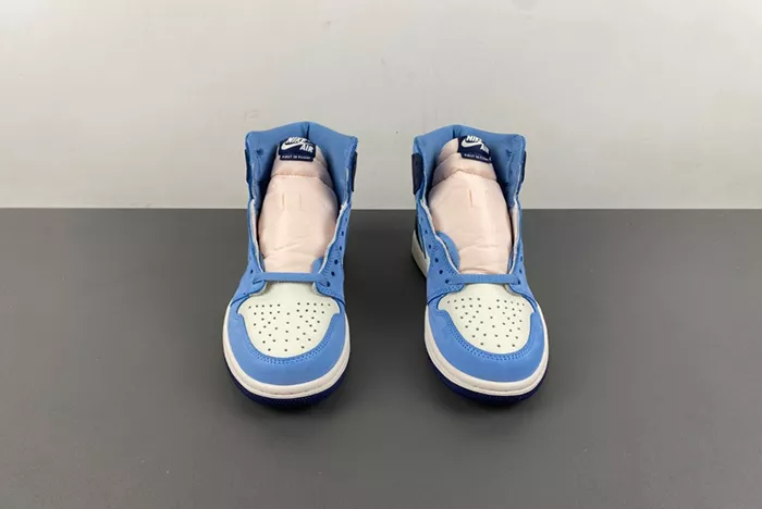 Air Jordan 1 High OG First in Flight FD2596-400