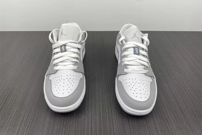 AIR JORDAN 1 LOW DC0774-105