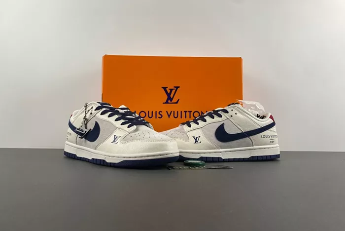 SB Dunk Low LV FC1688-134