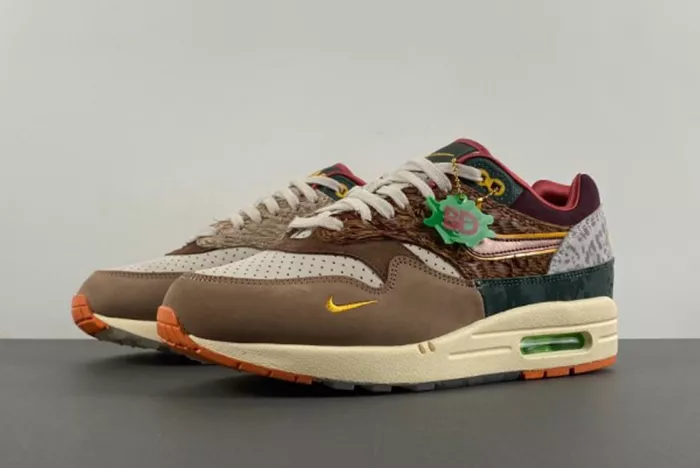 Nike Air Max 1 ''87 Luxe University of Oregon PE HQ2639-100