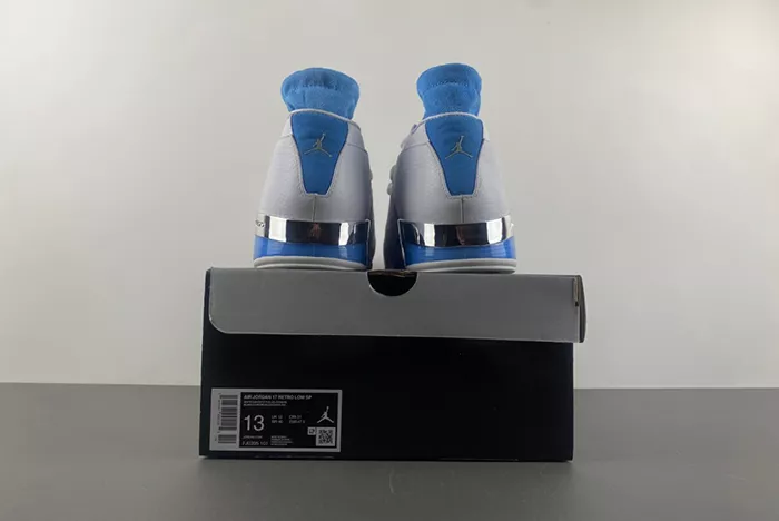 Air Jordan 17 Low University Blue FJ0395-101