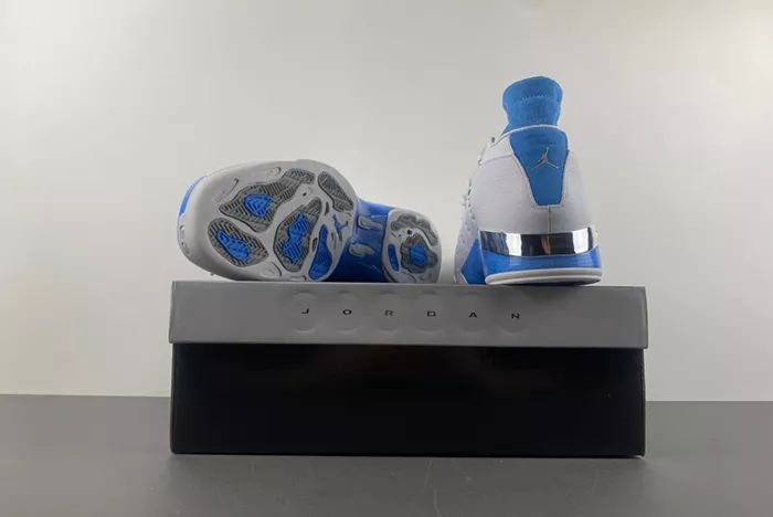 Air Jordan 17 Low University Blue FJ0395-101