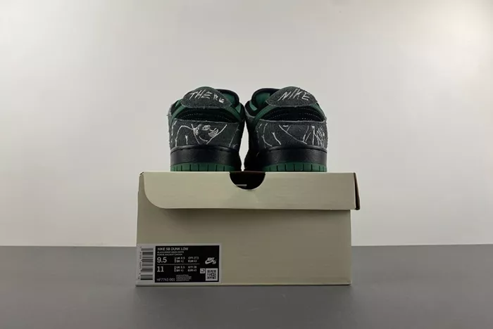 There Skateboards x Nike SB Dunk Low  HF7743-001