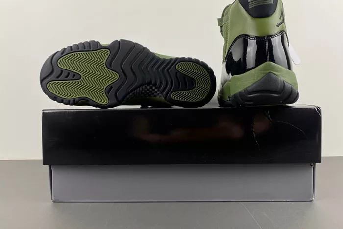 Air Jordan 11 CT8012-300