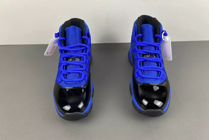 Air Jordan 11 CT8012-400