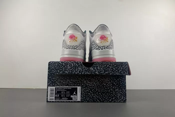 e Air Jordan 3 Wings HM6993-100